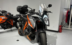 KTM 1290 SUPER DUKE GT