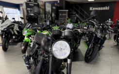 TRIUMPH THRUXTON 1200 R