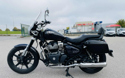 ROYAL ENFIELD SUPER METEOR 650