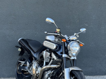 YAMAHA MT-01 PREMIERE MAIN