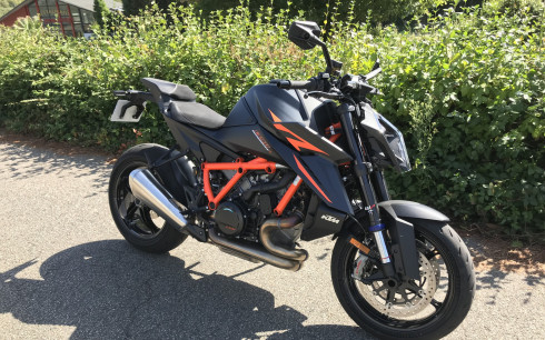 KTM 1390 SUPER DUKE R EVO