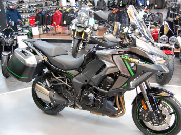 KAWASAKI VERSYS 1100 SE