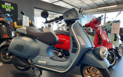 PIAGGIO VESPA GTV 310 OFFICINA 8