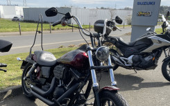 HARLEY-DAVIDSON DYNA STREET BOB 1690