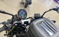 TRIUMPH TRIDENT 660