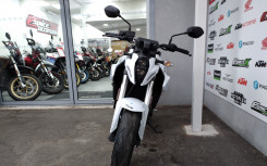 SUZUKI GSX-8S A2 (OU FULL)