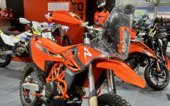 KTM 690 ENDURO R RADE GARAGE 