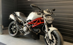 DUCATI MONSTER 796