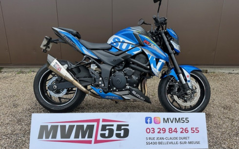 SUZUKI GSX 750