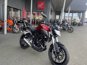 YAMAHA MT-125