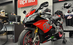 APRILIA RSV4 1000 RF