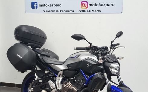 YAMAHA MT-07 REVISE ET GARANTIE 12 MOIS VALISES TOP CASE