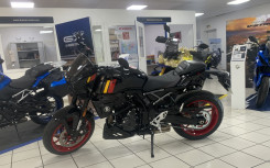 SUZUKI GSX-8TT