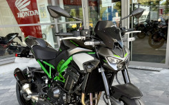 KAWASAKI Z900 A2