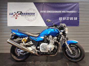 YAMAHA XJR 1300