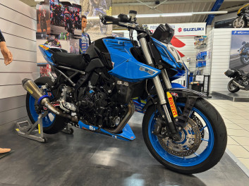 SUZUKI GSX 8S EQUIPEE PISTE IDEALE SPORTWIN OU TWINCUP 