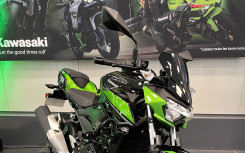 KAWASAKI Z400