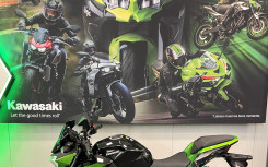 KAWASAKI Z400