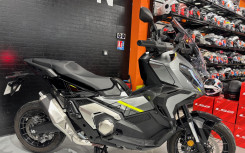 HONDA X-ADV 750
