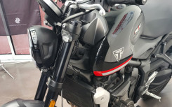TRIUMPH TRIDENT 660 REVISE ET GARANTIE 12 MOIS POSSIBLE A2