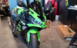 KAWASAKI ZX-6R 636