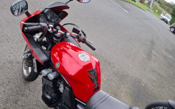 YAMAHA FZS FAZER 600