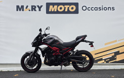 KAWASAKI Z 900