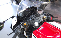 YAMAHA YZF-R7 WORLD GP 60TH ANNIVERSARY