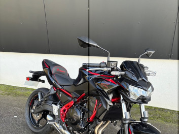 KAWASAKI Z 650