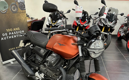 MOTO GUZZI V7 IV (850 cm3)