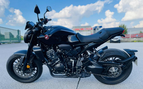 HONDA CB 1000 R BLACK EDITION