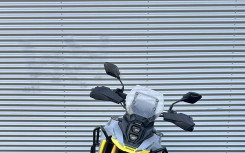 SUZUKI DL V-STROM 800DE 1ERE MAIN 