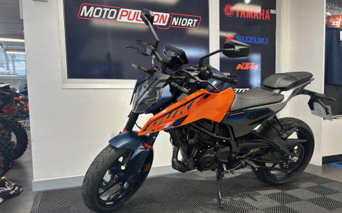 KTM 125 DUKE | 200KMS | 79€/MOIS