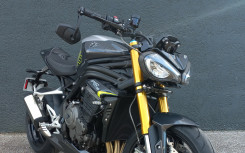TRIUMPH SPEED TRIPLE 1200 RS