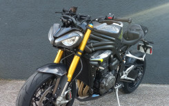 TRIUMPH SPEED TRIPLE 1200 RS