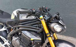 TRIUMPH SPEED TRIPLE 1200 RS