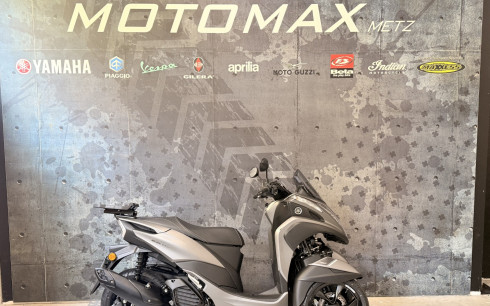 YAMAHA TRICITY 125 MATT GRAY 200kms