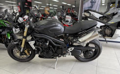 TRIUMPH SPEED TRIPLE 1050
