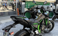 KAWASAKI Z650 