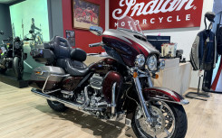 HARLEY-DAVIDSON TOURING ELECTRA GLIDE 1800 ULTRA CVO