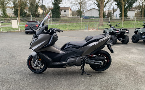 KYMCO AK 550 PREMIUM