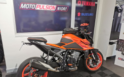 KTM 990 DUKE | 1800KMS | 195€/MOIS