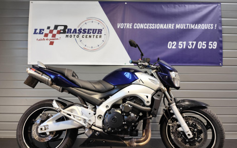 SUZUKI GSR 600