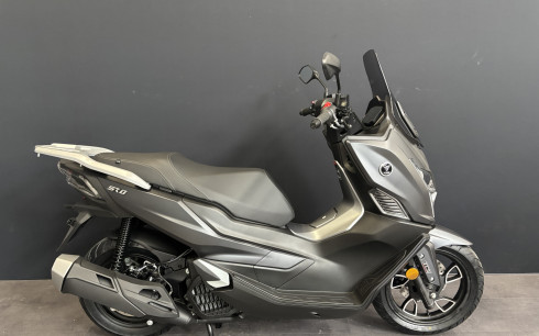 VOGE SR1 NEUF GARANTIE 3 ANS ! 