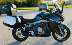 CF MOTO 650 GT