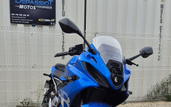 SUZUKI GSX-8R