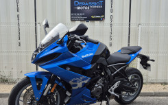 SUZUKI GSX-8R