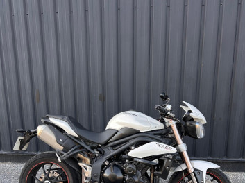 TRIUMPH SPEED TRIPLE 1050 / SPEEDTRIPLE