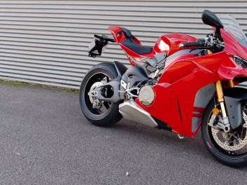 DUCATI PANIGALE V4S 2025