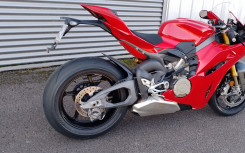 DUCATI PANIGALE V4S 2025
